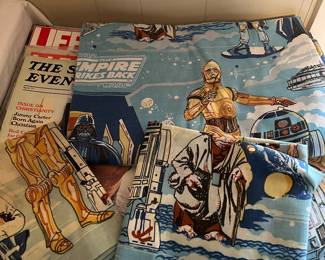 Vintage Star Wars sheet set 
Empire strikes back 1970’a