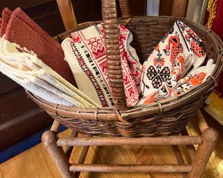 Colorful linen and cloth runners 
Country chair ( no bottom ) 
