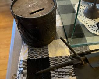 Advertising Bicentennial metal Drum citizens bank 