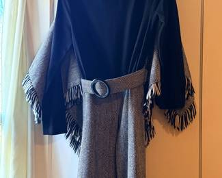 Vintage dress w cape 