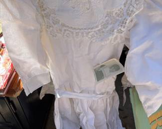 Paper White dresses..totally southern and all that implies!