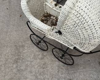 Vintage 1906 Baby Buggy. If a DIY person..remove base and used as pot rack!
