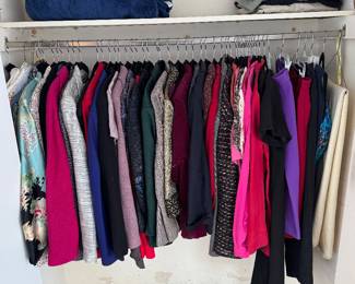 Women's Vintage Clothing & Accessories (Shoe Size 5, Clothing Tops Size L)