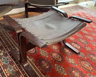 Westnofa Siesta Lounge Chair designed by Ingmar Relling (Original Canvas & Leather Cushioning)  / (25"W x 31"H x 30"D - Pair)