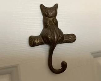 Brass Cat Hook