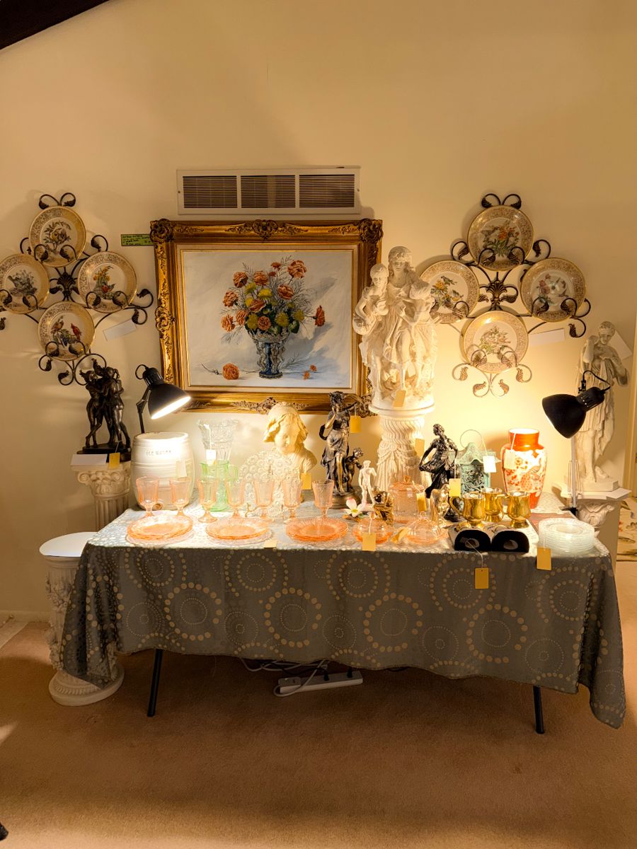 Oakville Estate Sale ~ Collectibles ~ UNUSED Kitchen Items ~ Furniture ~ Statuary ~ Household ~ MORE ~ Items Located In The Living Room