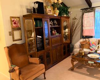 Items Located In The Family Room