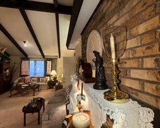 Items Located In The Family Room