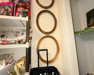 Items Located In The 3rd Bedroom