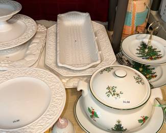 Items Located In The 3rd Bedroom