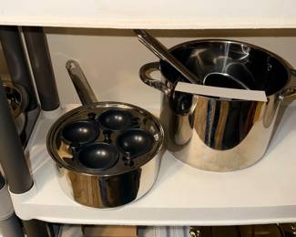 Items Located In The 3rd Bedroom