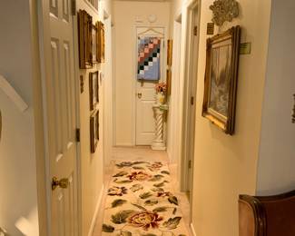 Items Located In The Central Hallway