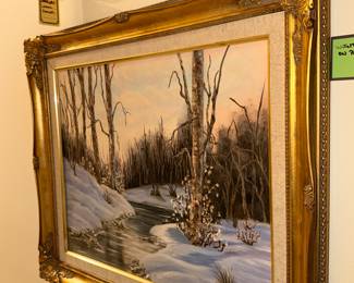 Items Located In The Central Hallway