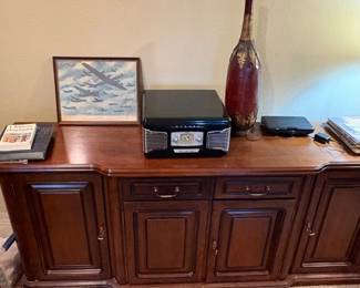 Credenza