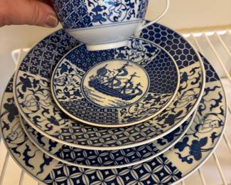 8-place setting China set