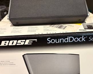 Bose portable speaker and sound dock