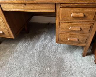 OAK DESK