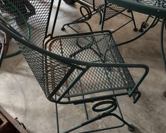 PATIO TABLE AND 4 CHAIRS