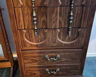 PART OF QUEEN SIZE BEDROOM SET