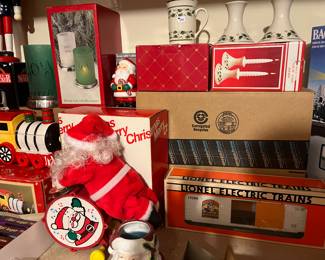 XMAS ITEMS - CANDLE, MUGS, LONEL TRAIN CAR, TRAIN