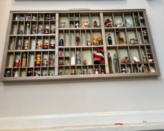 PRINTERS BOX W/ MINIATURES