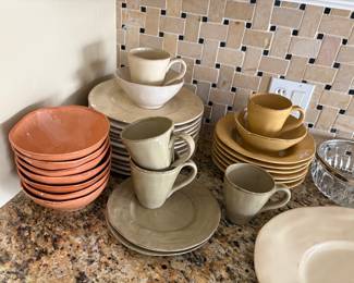 great colors, but dinnerware has chips