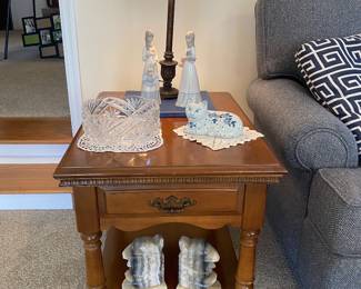 Maple Wood End Table, Marble Book Ends