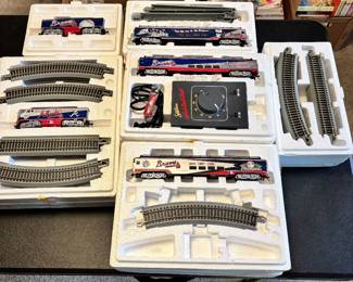 Hawthorne Atlanta Braves Electric Train Set Collectible 
