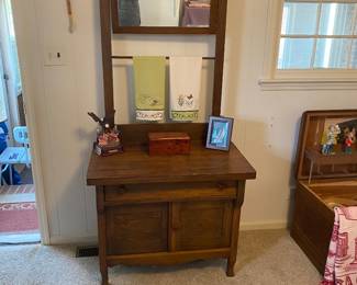 Oak Wash Stand