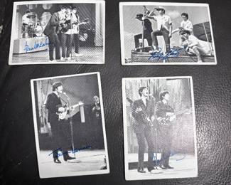 👉 “Vintage 1960s Beatles Photo Card Collection – 28 Cards – Estate Find!”