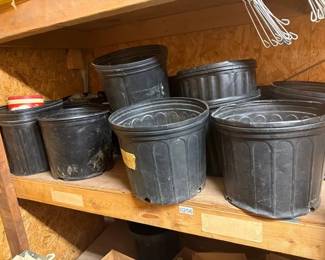 LOT OF CONNECTORS , CLIPS , ETC