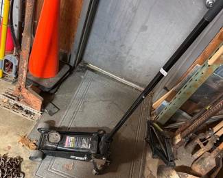 3 TON FLOOR JACK