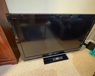 e Sony Bravia KDL52W4100 52inch LCD Digital Color TV