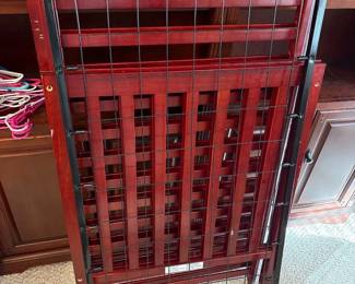 t Graco Pack n Play Playyard Bassinet with Crib and Mattress Set