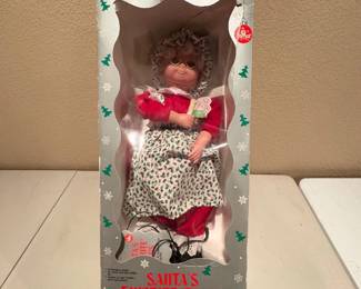 h Santas Favorite Folks Animated  Illuminated Mrs. Claus Figure