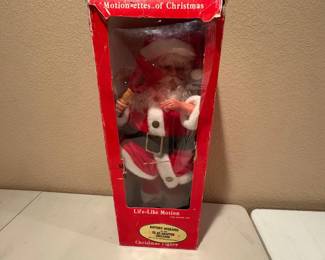 h Telco Motionettes of Christmas Santa B7605  Battery or AC Operated Figurine