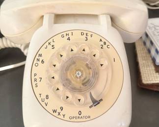 vintage dial phone