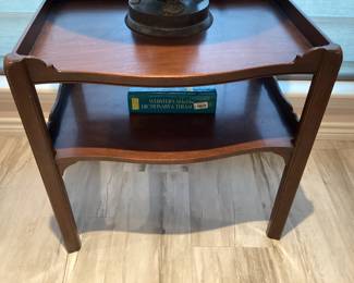  Nyle & Company end or accent table