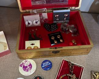 VINTAGE EARRINGS, CAMPAIGN BUTTONS