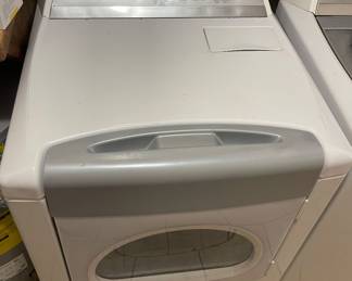 WHIRLPOOL DRYER