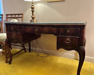 Vintage Weiman French desk 