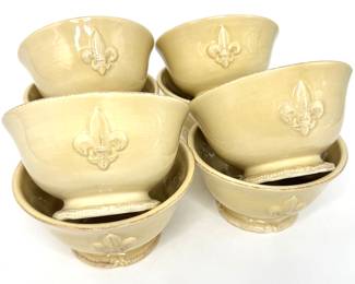 Set of 8 Fleur De Lis by Artimino Bowls
