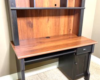 Christopher Lowell Computer Desk