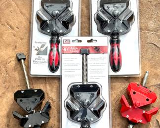 Lot of 5 Clamps - 4 Peachtree, 1 Bessey