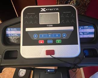 XTERRA TR200 Treadmill