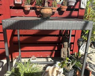 Outdoor Wicker Bar Cart with Wheels and Glass Top