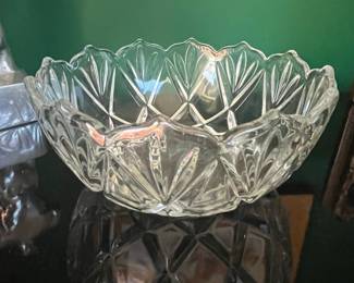 Mikasa Roxborough Cut Crystal Fruit Bowl
