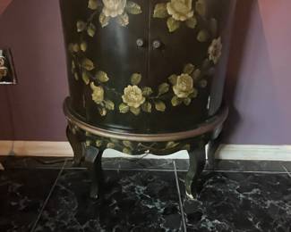 Chinoiserie Black Lacquered Demi-Lune Cabinet