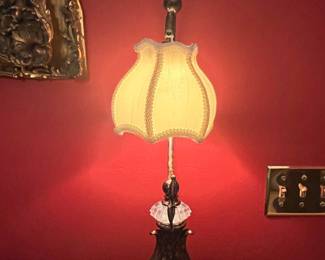 Vintage Hollywood Regency Style Table Lamp with Frosted Glass Accent