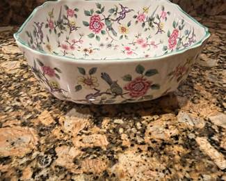 Old Foley "Chinese Rose" James Kent Ltd Staffordshire England Serving Bowl